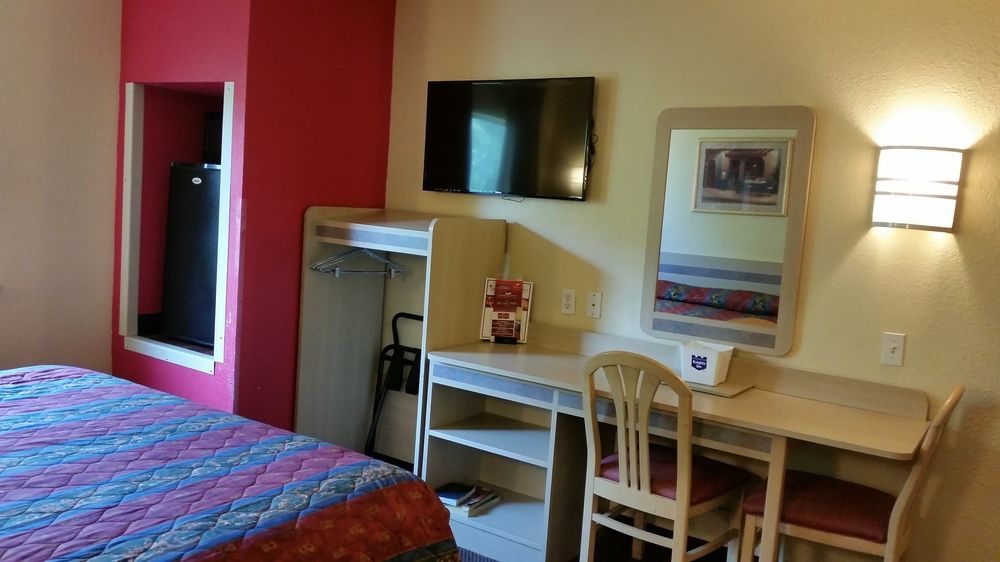 Motel 6 Humble, Tx - Houston International Airport ภายนอก รูปภาพ