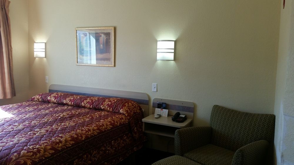 Motel 6 Humble, Tx - Houston International Airport ภายนอก รูปภาพ